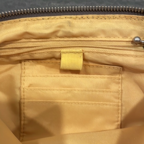 Baggallini Grey Leopard Print Canvas Travel Bag with Adjustable Strap - Picture 8 of 9